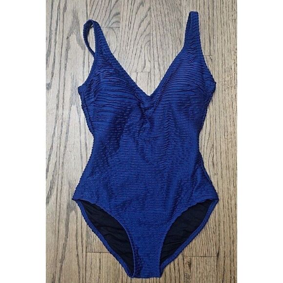 Gottex Ribbed Tummy Control Slimming Shaping One Piece Swimsuit Women's  Size 8 - Picture 1 of 4